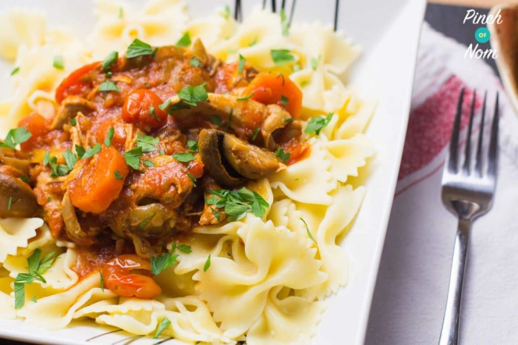 syn-free-slow-cooker-chicken-cacciatore-slimming-world-pinch-of-nom