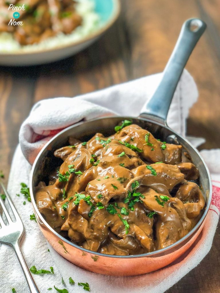 Low Syn Beef Stroganoff | Slimming World - Pinch Of Nom