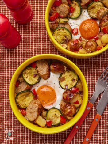 Sausage Hash pinchofnom.com