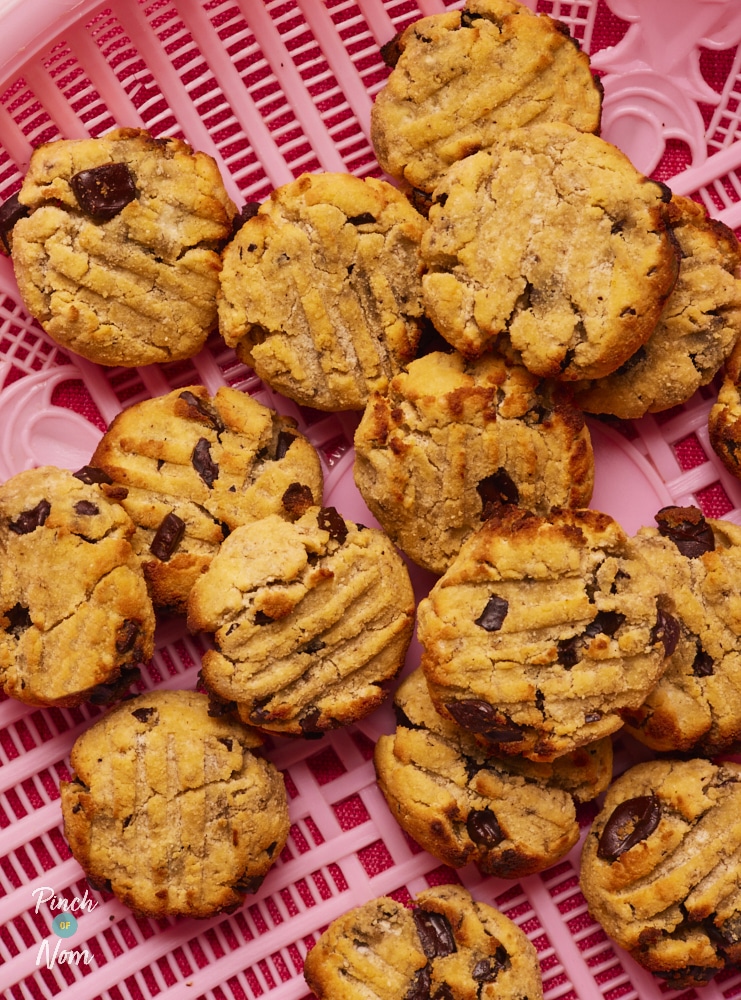 Pinch of Nom Coconut and Banana Chocolate Chip Cookies, fresh out of the oven and ready for serving.