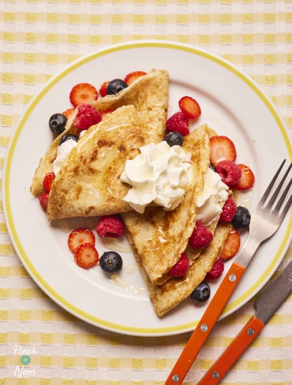 Folded Berry Pancake pinchofnom.com
