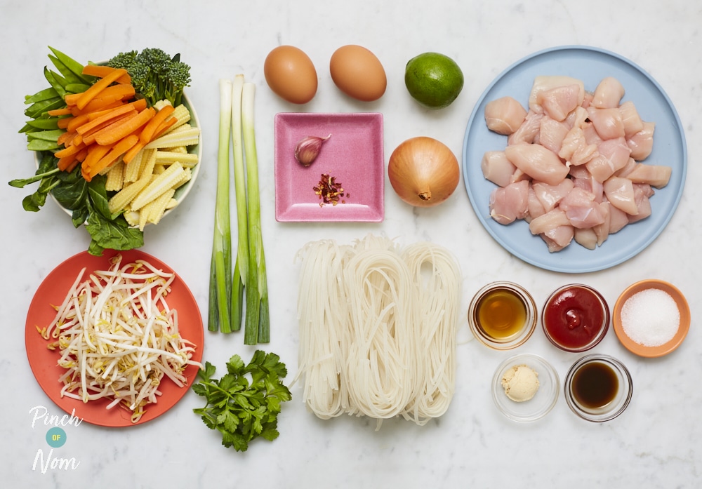 Chicken Pad Thai - Pinch of Nom Slimming Recipes