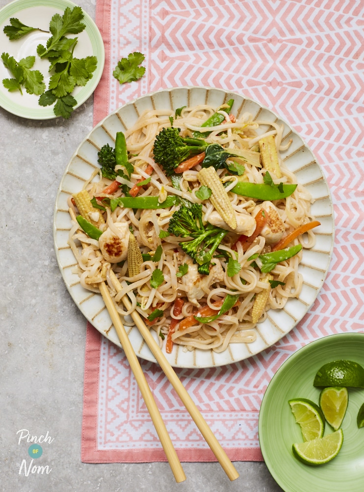 Chicken Pad Thai - Pinch of Nom Slimming Recipes
