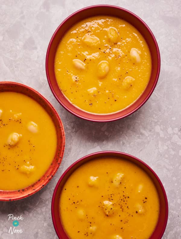 Carrot and Butter Bean Soup pinchofnom.com