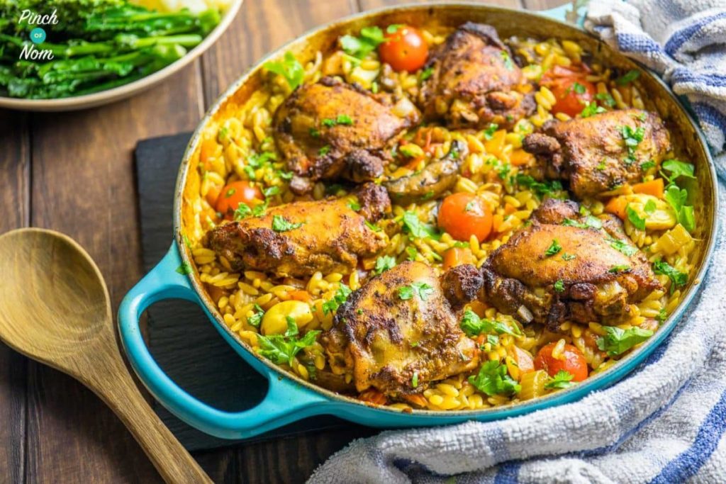 Syn Free One Pot Mediterranean Chicken Orzo | Slimming World - Pinch Of Nom