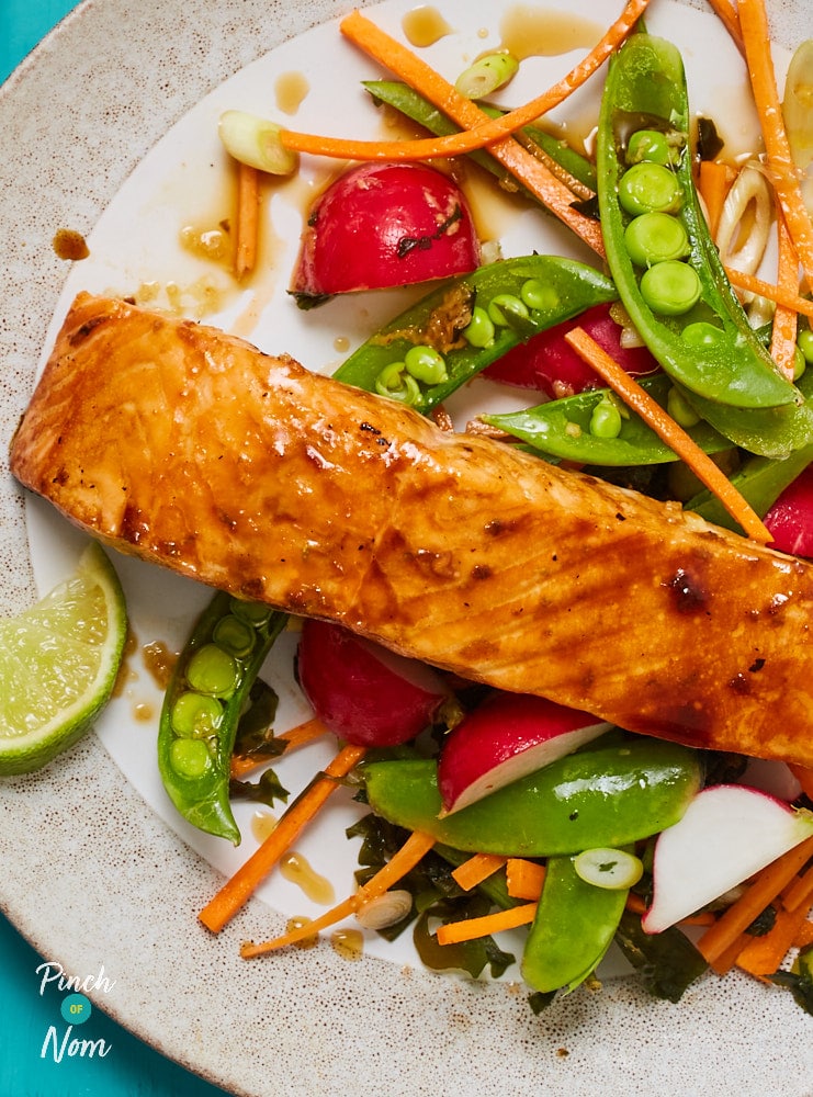 Honey Soy Salmon with Seaweed Salad - Pinch of Nom Slimming Recipes