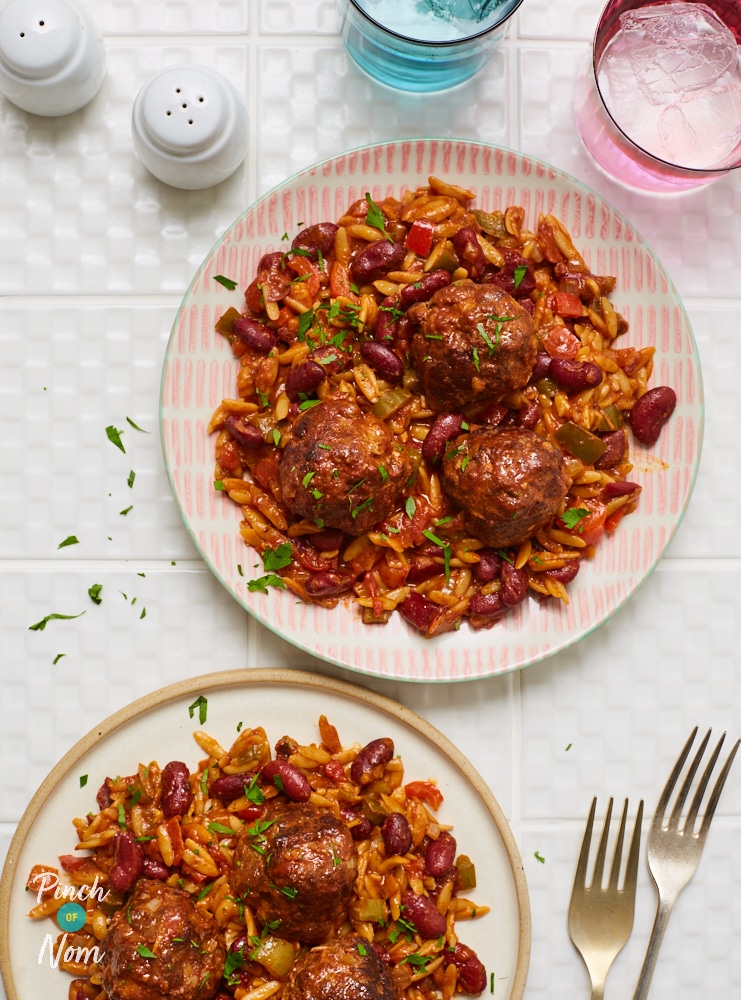 Chilli Meatball Orzo - Pinch of Nom Slimming Recipes