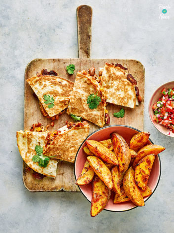 Quesadilla pinchofnom.com