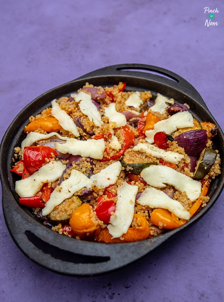 Roasted Vegetable and Halloumi Quinoa - Pinch of Nom Slimming Recipes