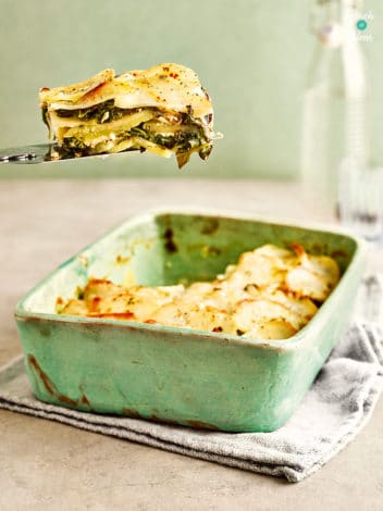 Spinach, Feta and Potato Bake pinchofnom.com