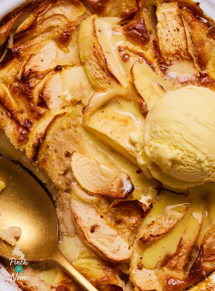 Crustless Apple Pie - Pinch of Nom Slimming Recipes