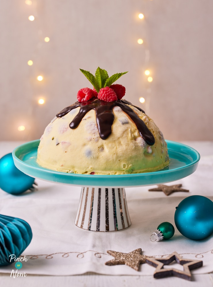 Frozen Christmas Pudding - Pinch of Nom Slimming Recipes