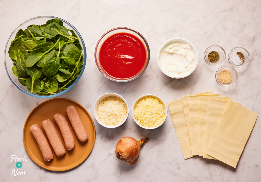 Sausage, Spinach and Ricotta Lasagne - Pinch of Nom Slimming Recipes