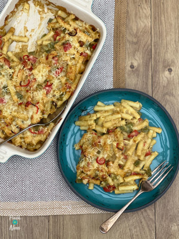 Curried Macaroni Cheese pinchofnom.com