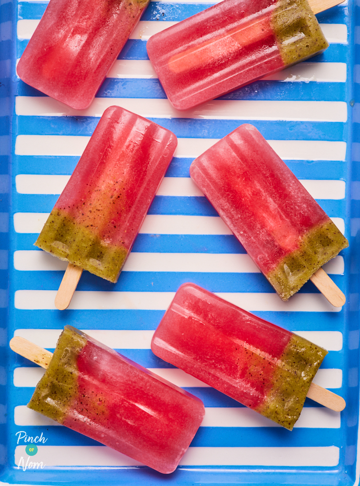 Strawberry and Kiwi Ice Lollies - Pinch of Nom Slimming Recipes