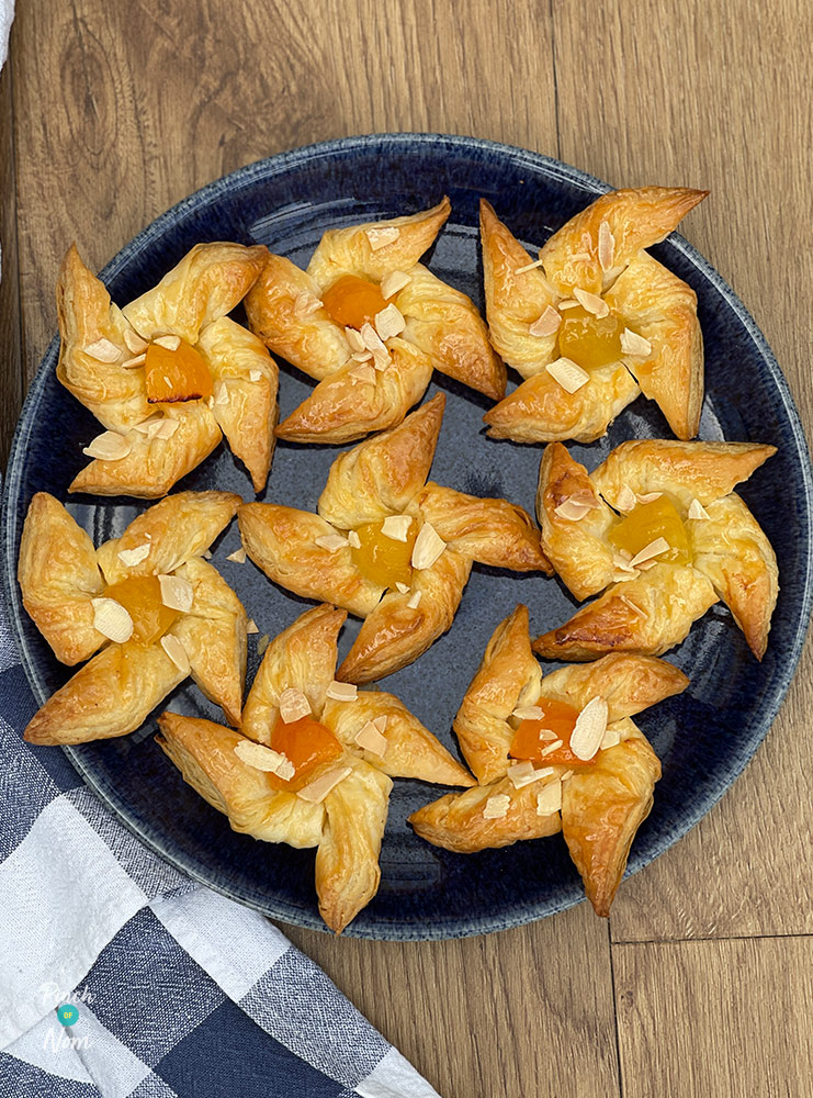 Apricot Danish-Style Pastries - Pinch Of Nom