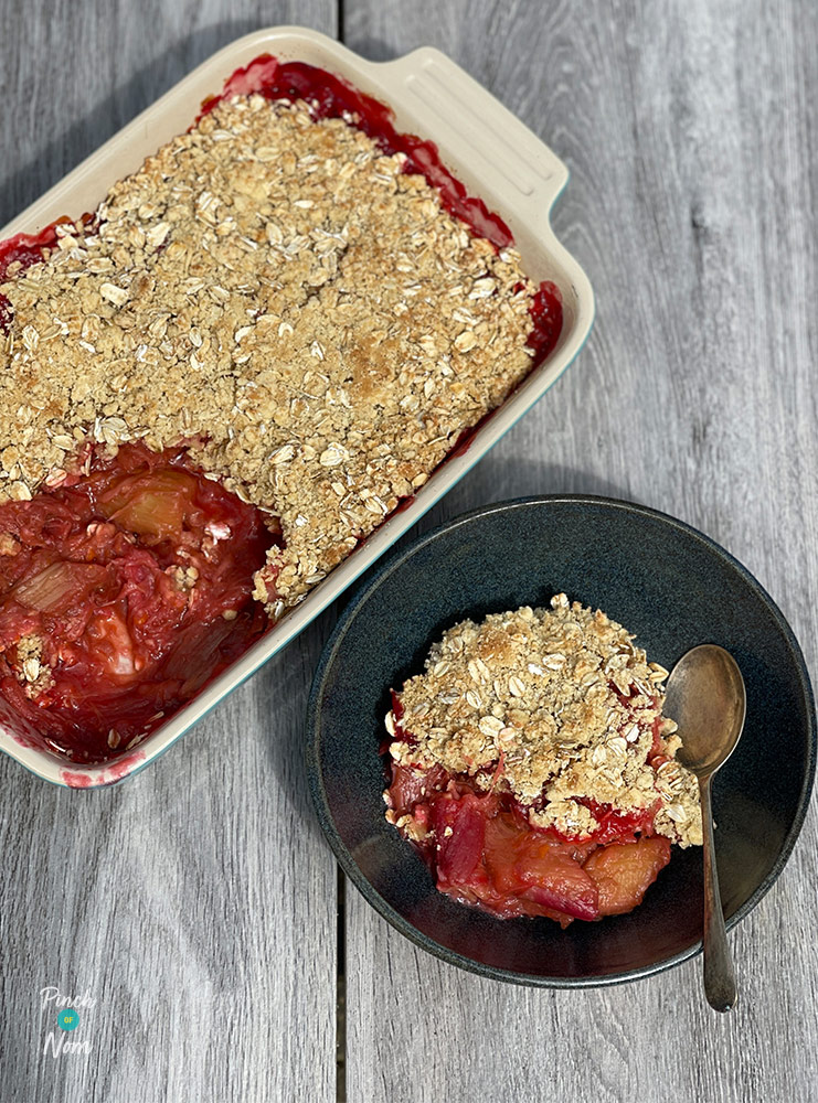 Orange And Ginger Rhubarb Crumble - Pinch Of Nom