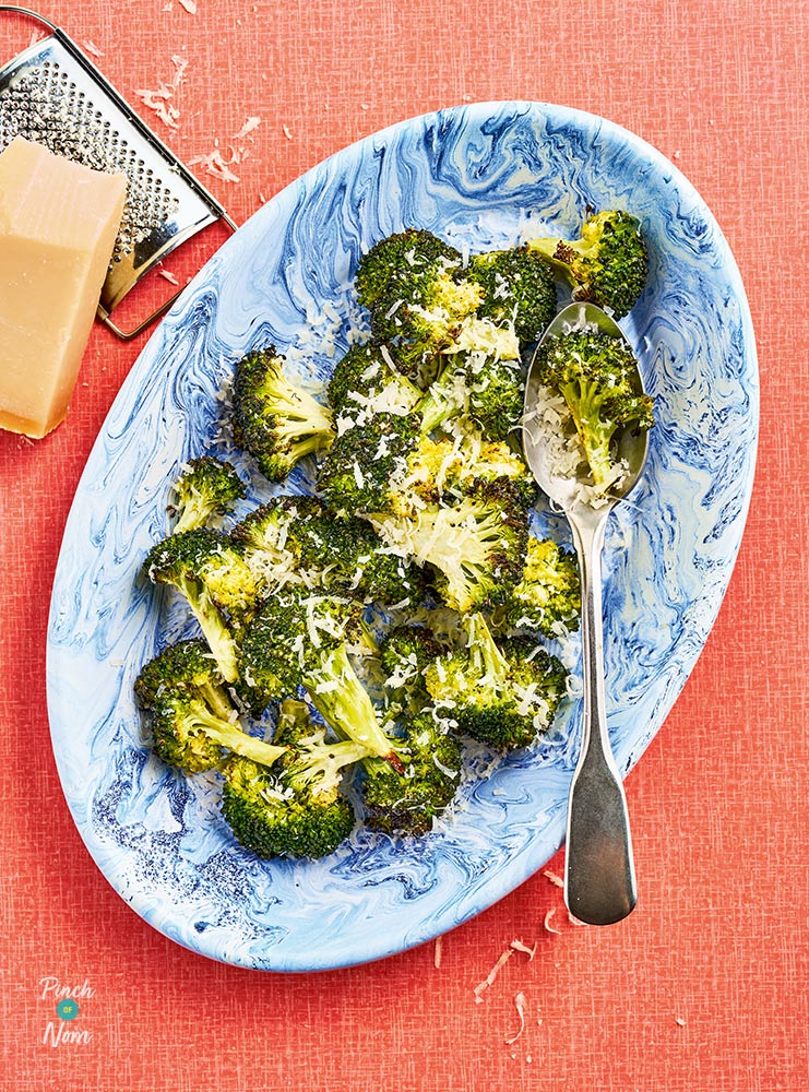 Roasted Lemon and Parmesan Broccoli - Pinch of Nom Slimming Recipes