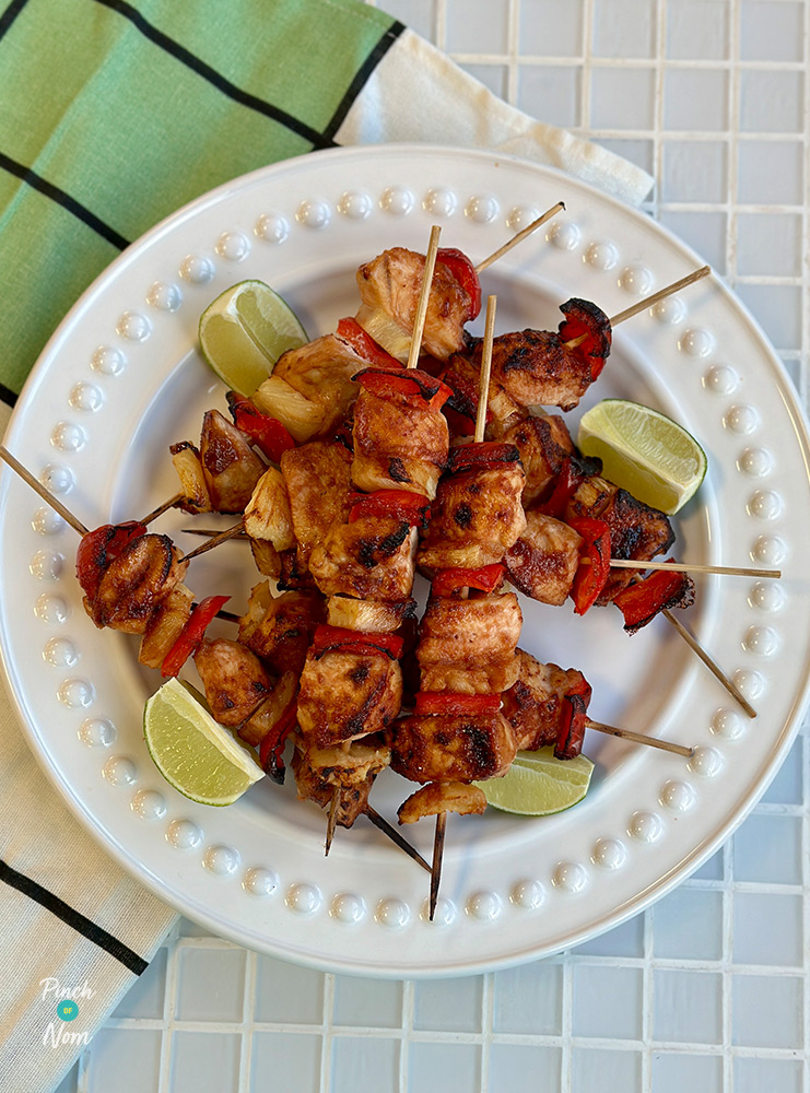 Air Fryer Chicken and Pineapple Skewers - Pinch of Nom Slimming Recipes