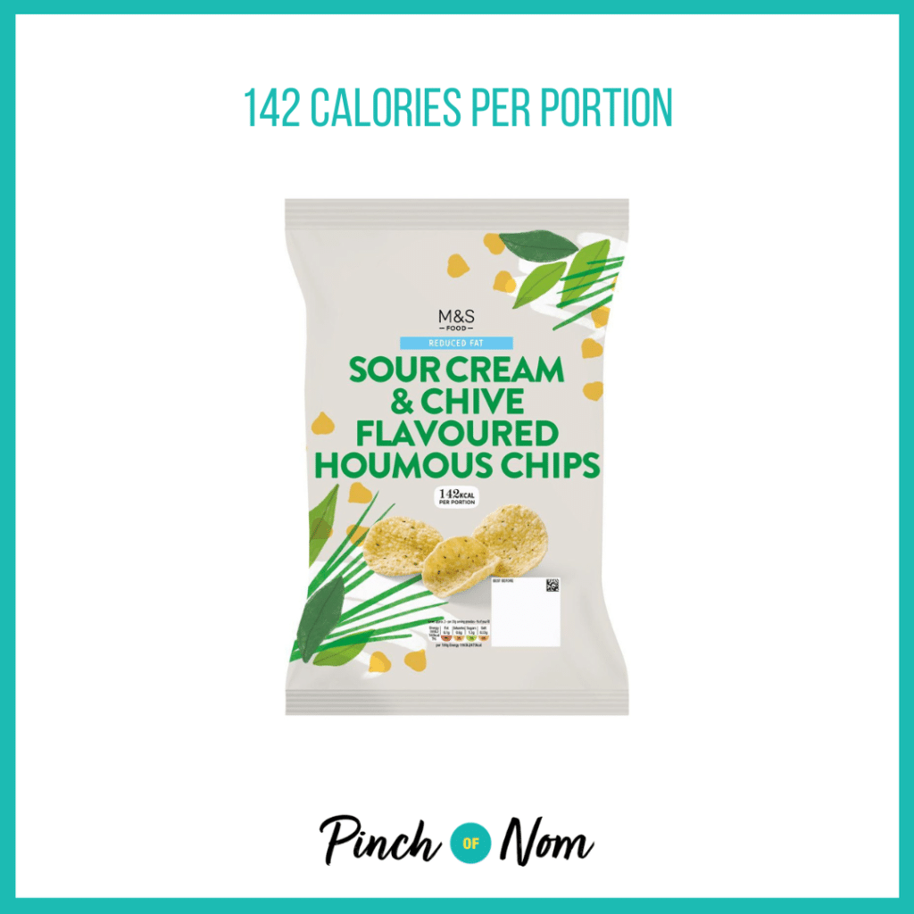 M&S Sour Cream & Chive Houmous Chips featured in Pinch of Nom's Weekly Pinch of Shopping with the calorie count printed above (142 calories per portion).