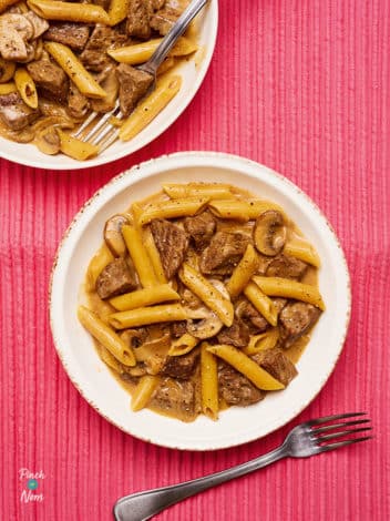 Slow Cooker Peppered Beef with Pasta pinchofnom.com