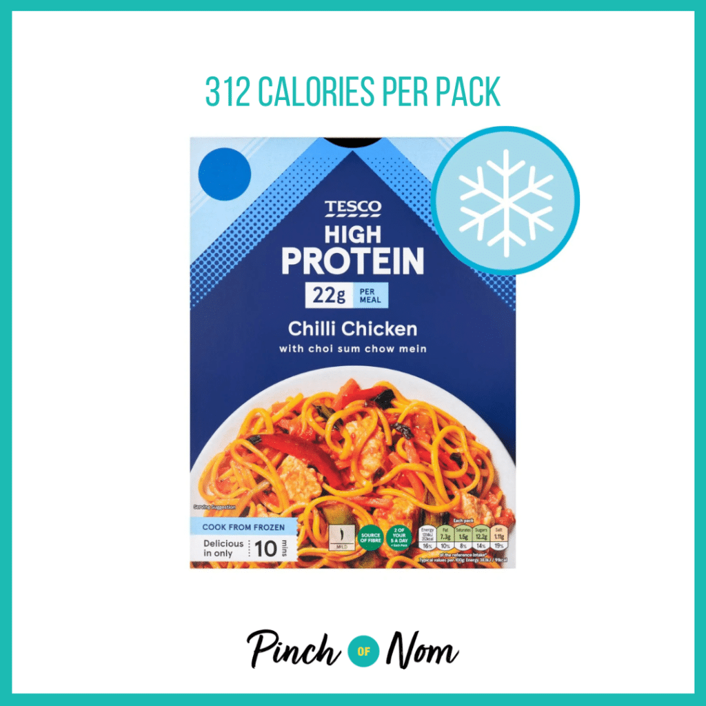 Tesco High Protein Chilli Chicken featured in Pinch of Nom's Weekly Pinch of Shopping with the calorie count printed above (312 calories per pack).