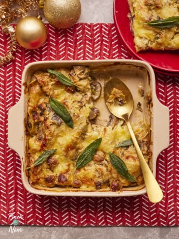 Christmas Lasagne pinchofnom.com
