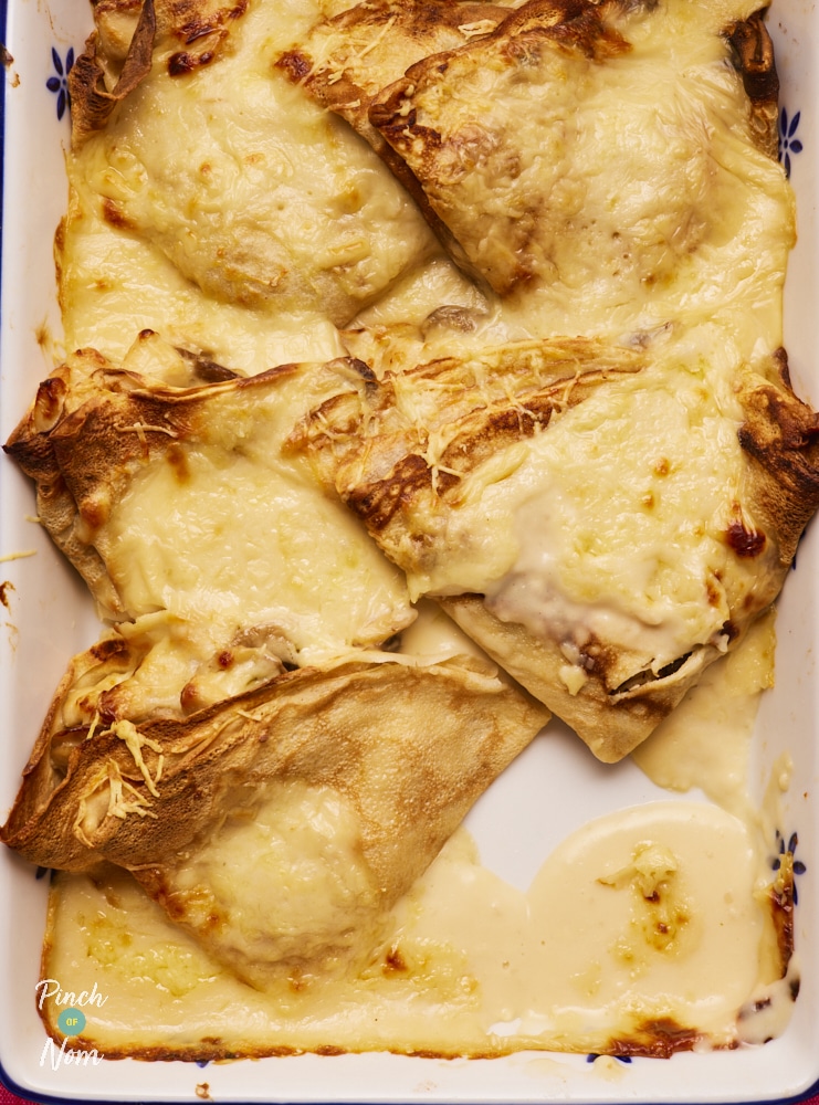 Pinch of Nom Cheesy Chicken and Mushroom Pancakes, fresh out of the oven and ready for serving.