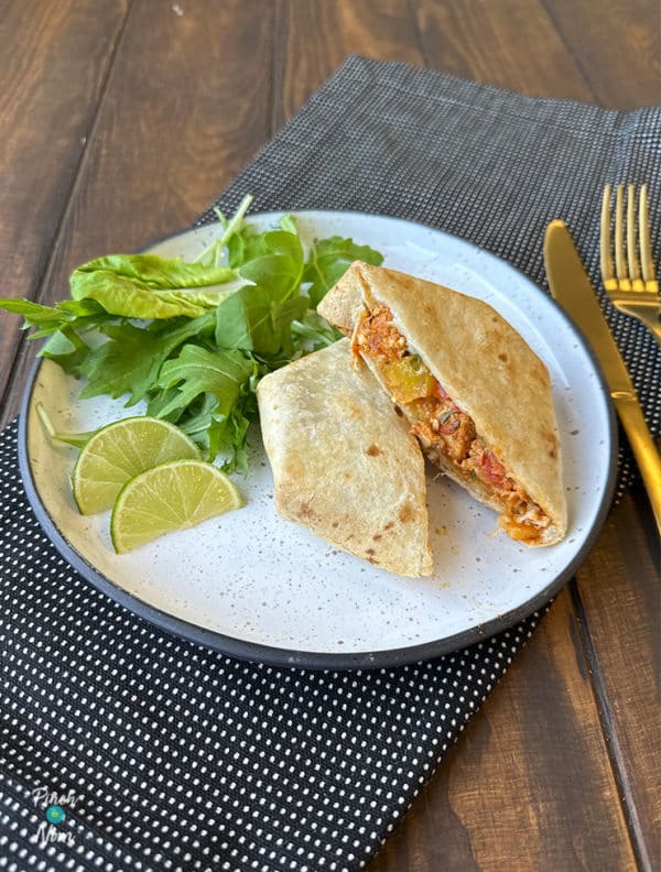 Air Fryer Fajita Crunchwrap pinchofnom.com