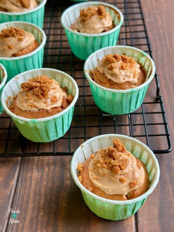 Air Fryer Biscoff and Banana Cakes pinchofnom.com