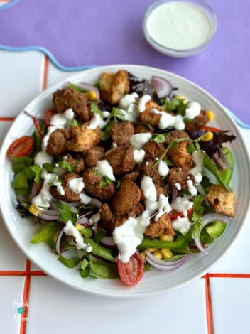 Air Fryer Cajun-Style Steak Salad pinchofnom.com