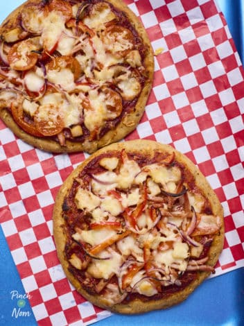 Chicken and Bacon Pizza pinchofnom.com