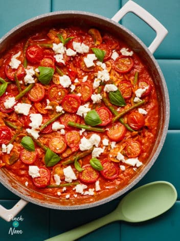 Roasted Red Pepper and Feta Orzo pinchofnom.com